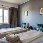 Huoneisto Koda Family Penthouse, Free & Fast Wi-fi