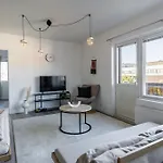 Huoneisto Koda Family Penthouse, Free & Fast Wi-fi Rovaniemi